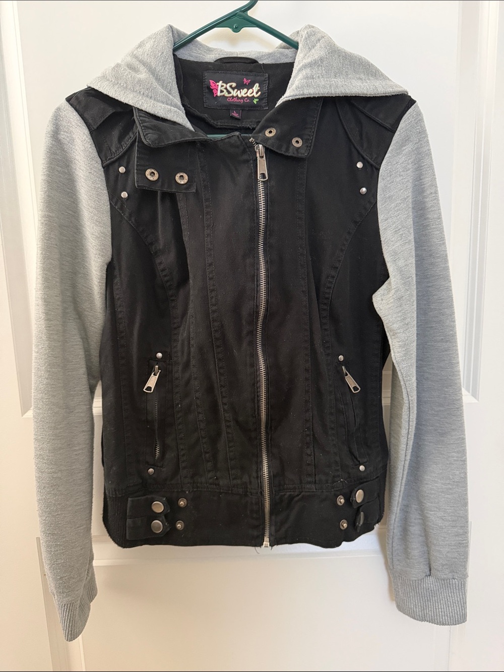 B Sweet Two-Tone Hooded Jacket - Black & Light Gray